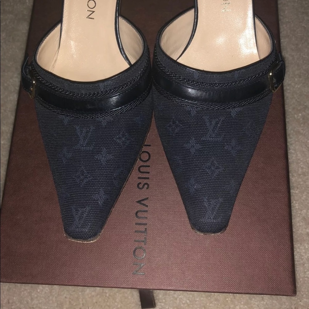Louis Vuitton Mules - Picture 5 of 7
